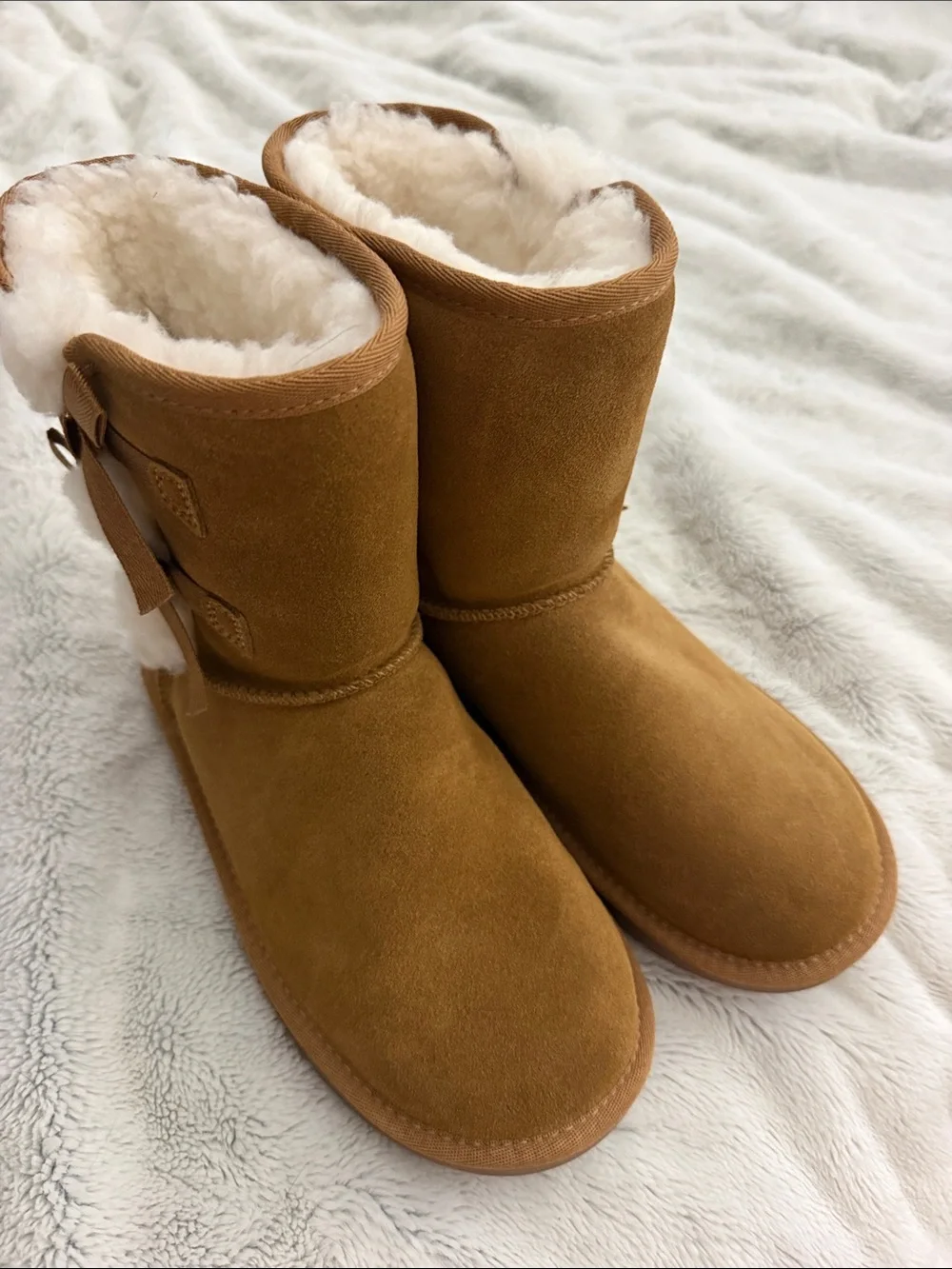 Koolaburra Kids Chestnut Suede Shearling Boots